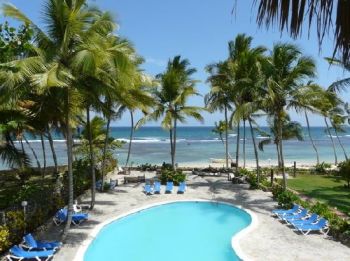 Playa Esmeralda Resort